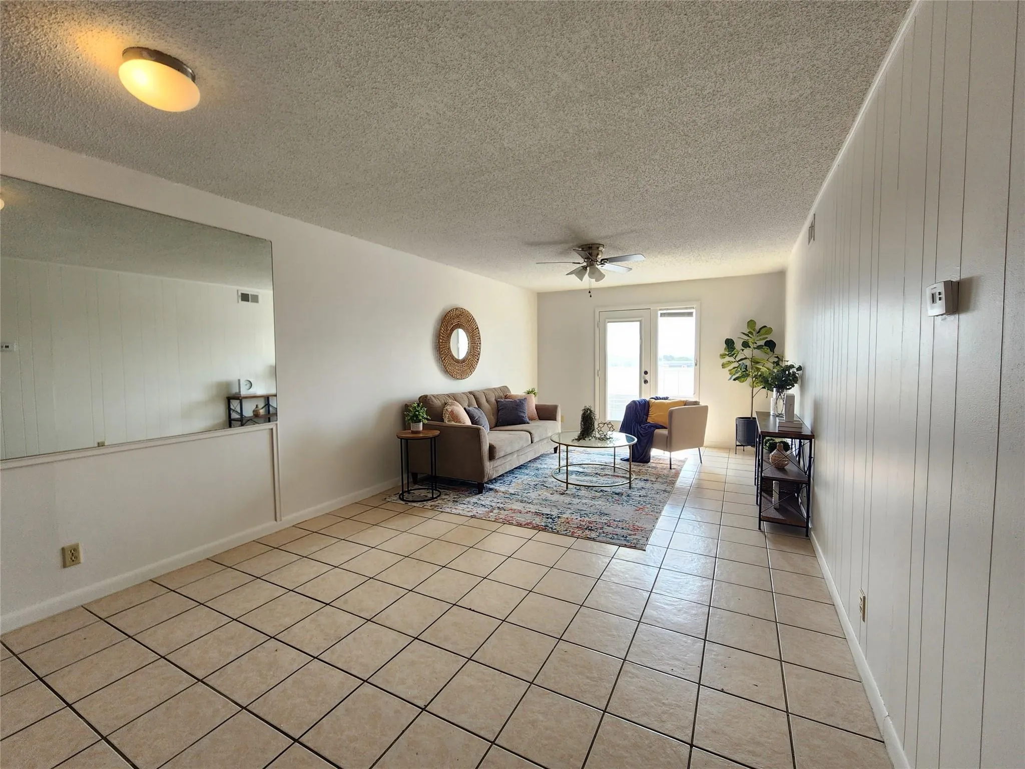 Photo 2 of 6501 E HILL DR #121