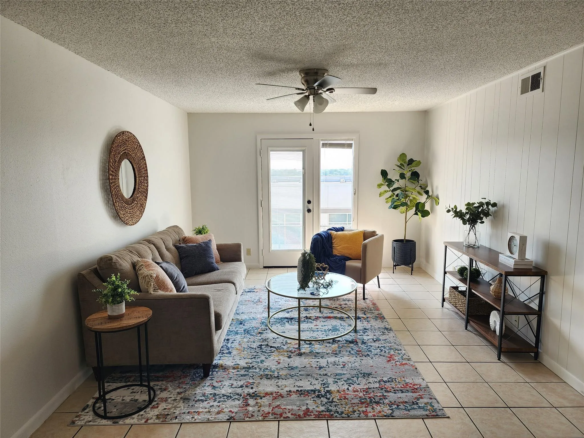 Photo 3 of 6501 E HILL DR #121