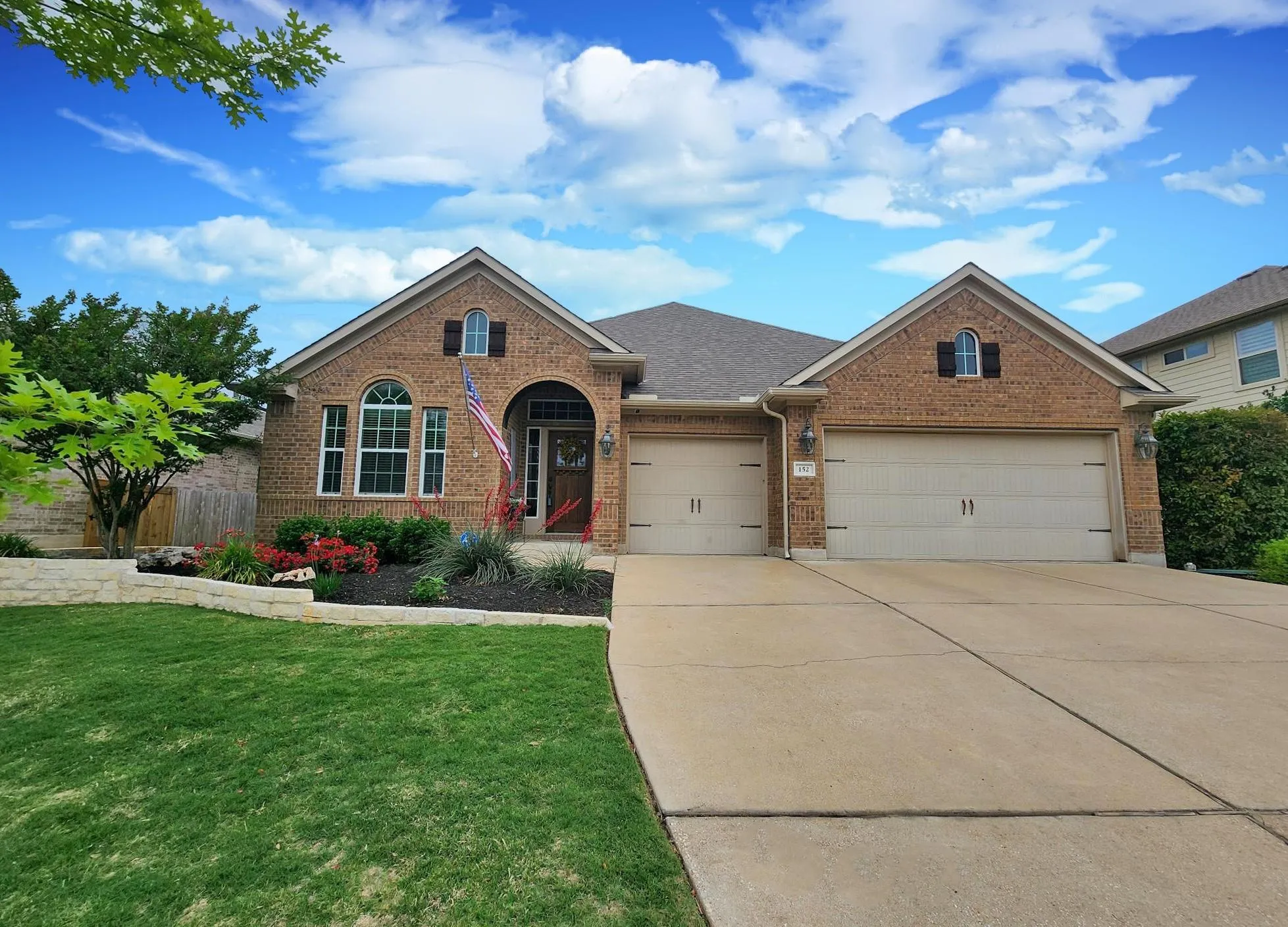 Photo 2 of 152 FLORENZ LN