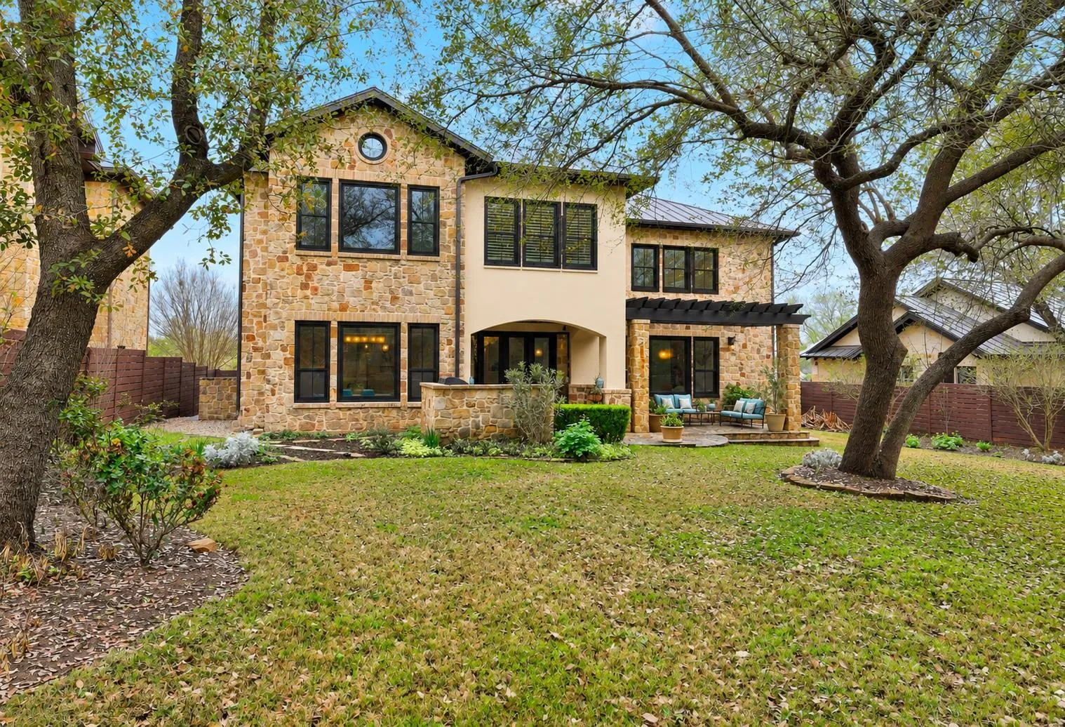 Photo 5 of 816 STONEWALL RIDGE LN