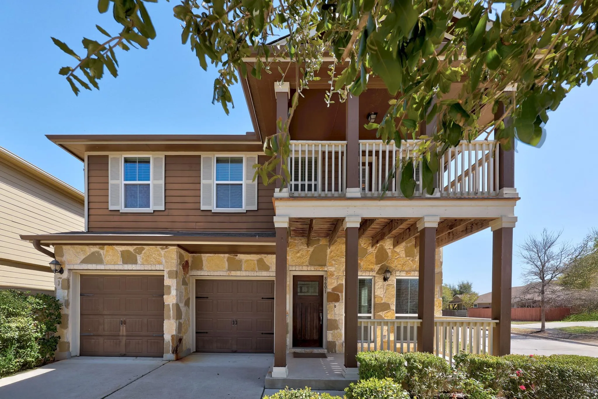 Photo 4 of 8601 ROCK PIGEON DR