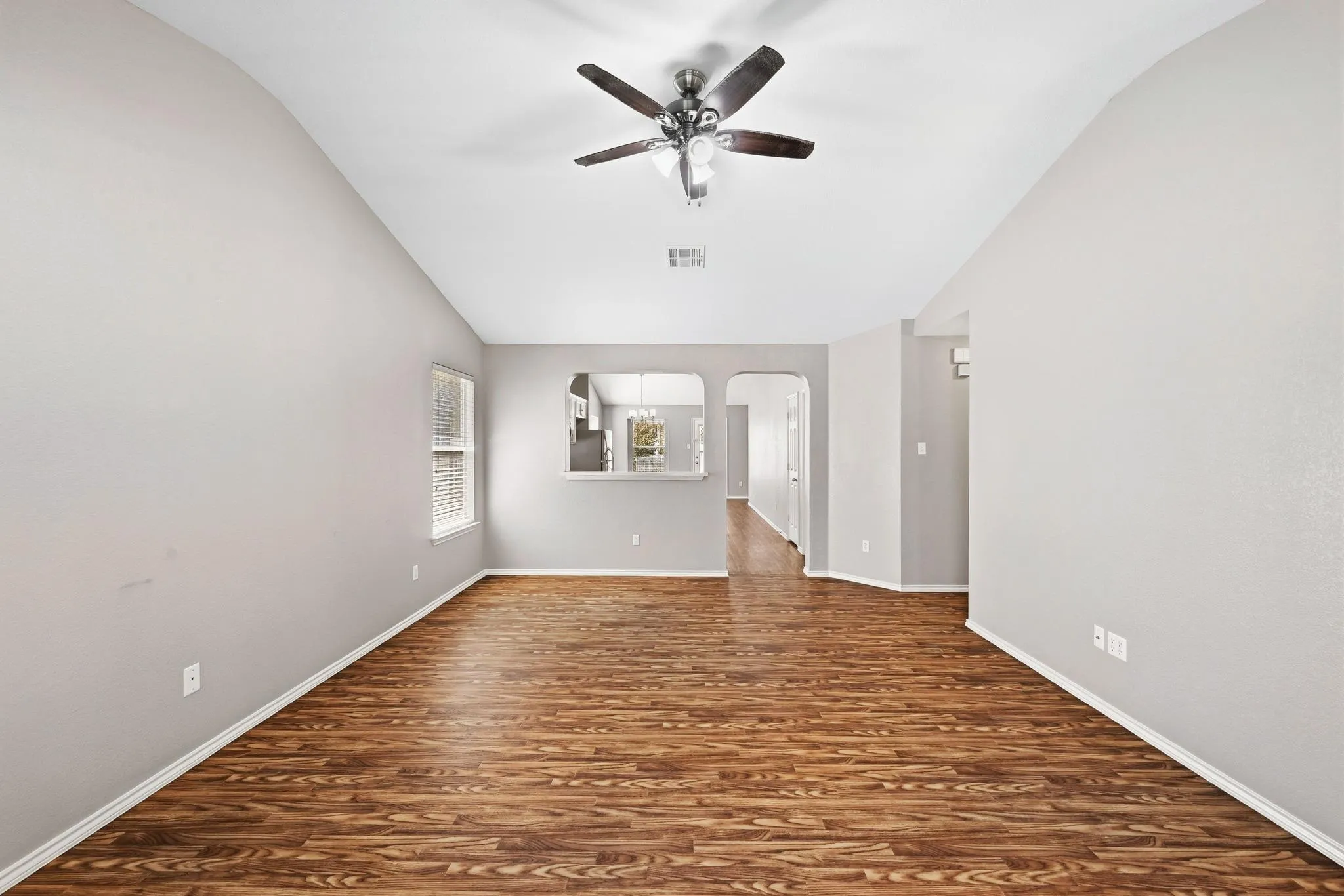 Photo 5 of 1513 BIG BEND DR