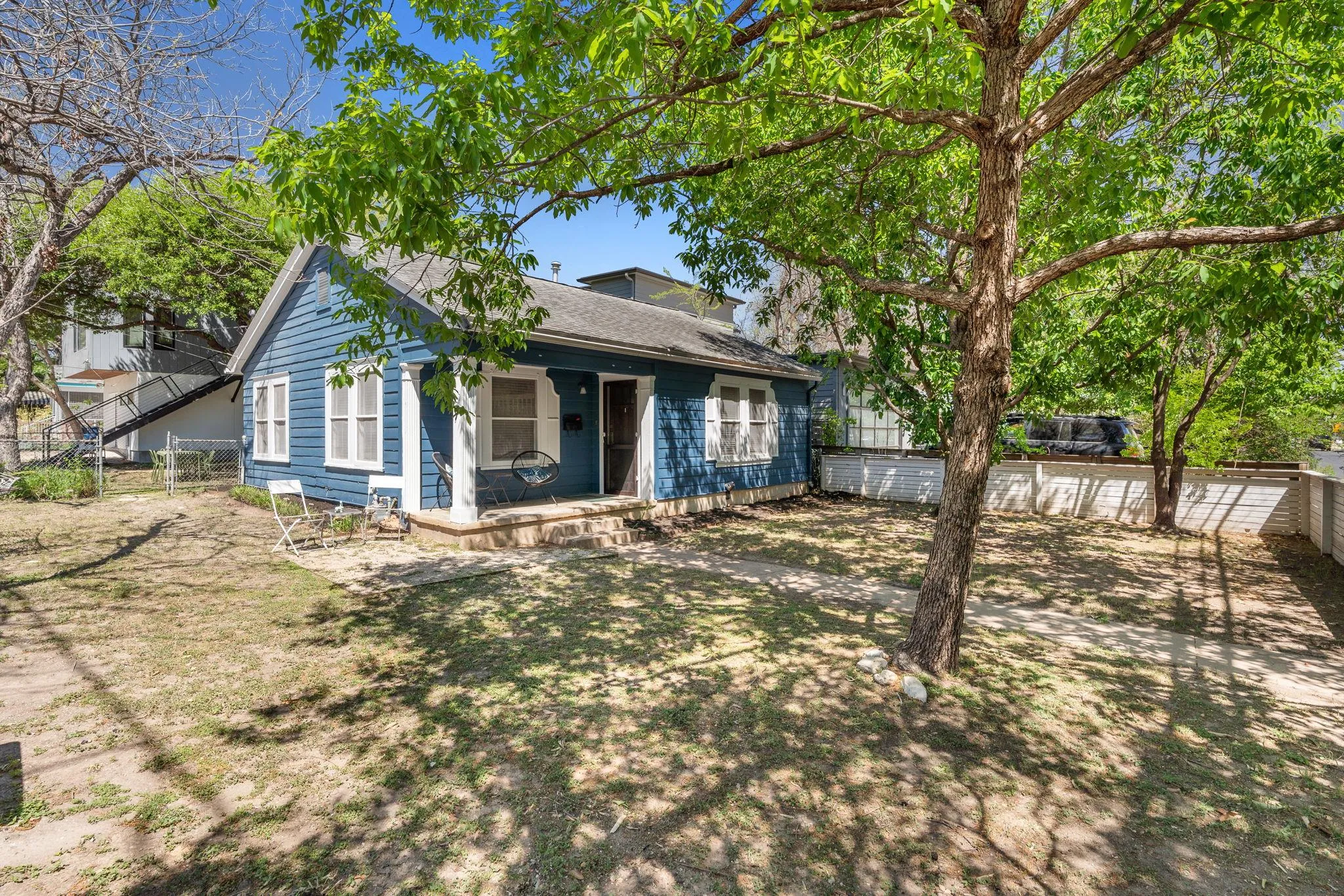 Photo of 1910 KINNEY AVE, Austin, 78704