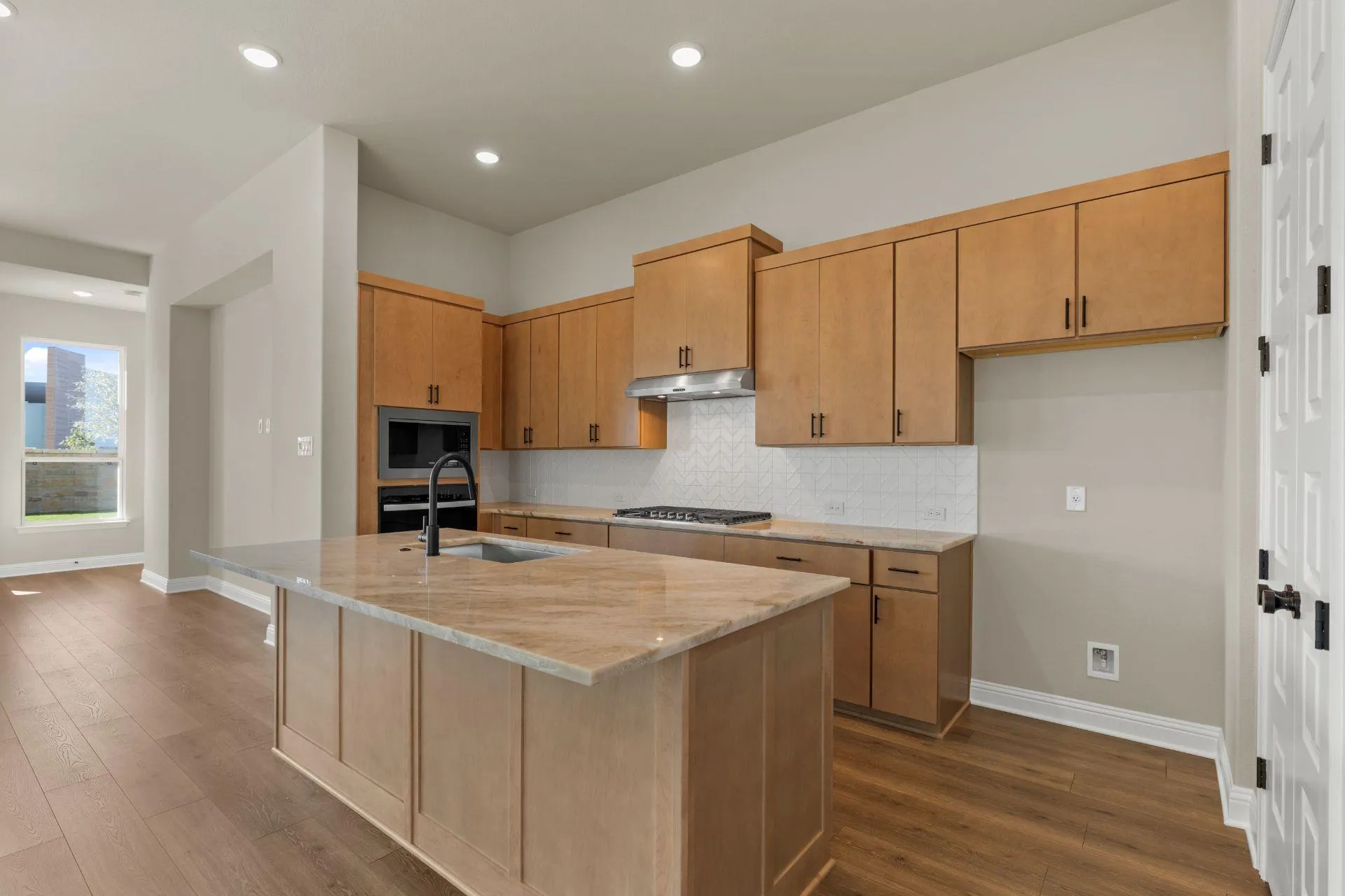Photo 5 of 1505 CORDUROY LN