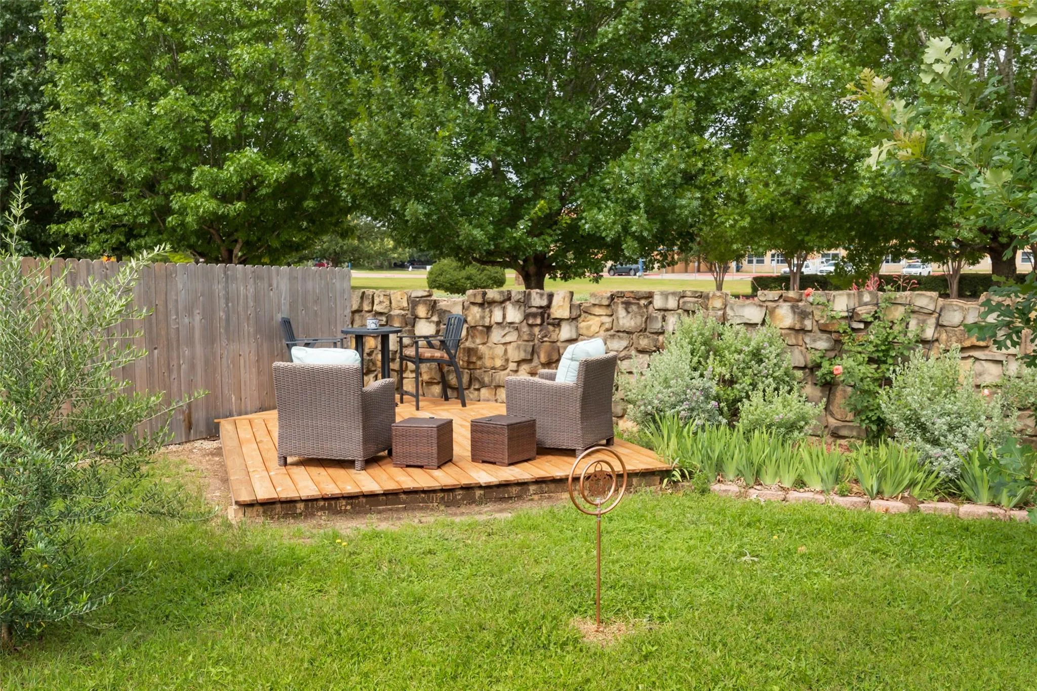 Photo 5 of 121 PINCEA PL