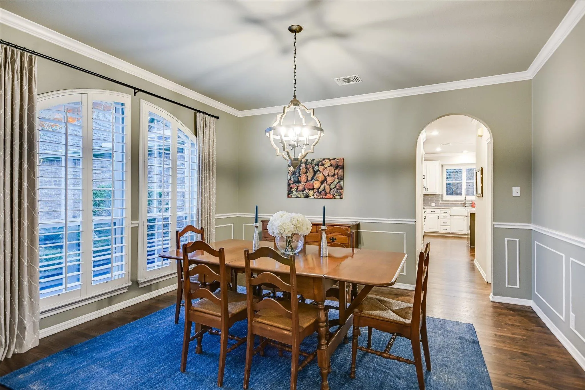 Photo 5 of 504 SADDLEHORN DR