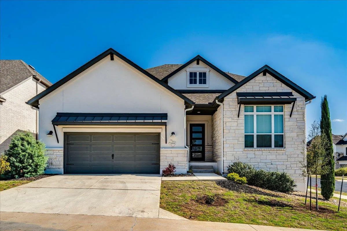 Photo of 1533 JAY WOLF DR, Georgetown, TX, 78628