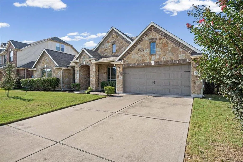 Photo 3 of 3217 FALCONERS WAY