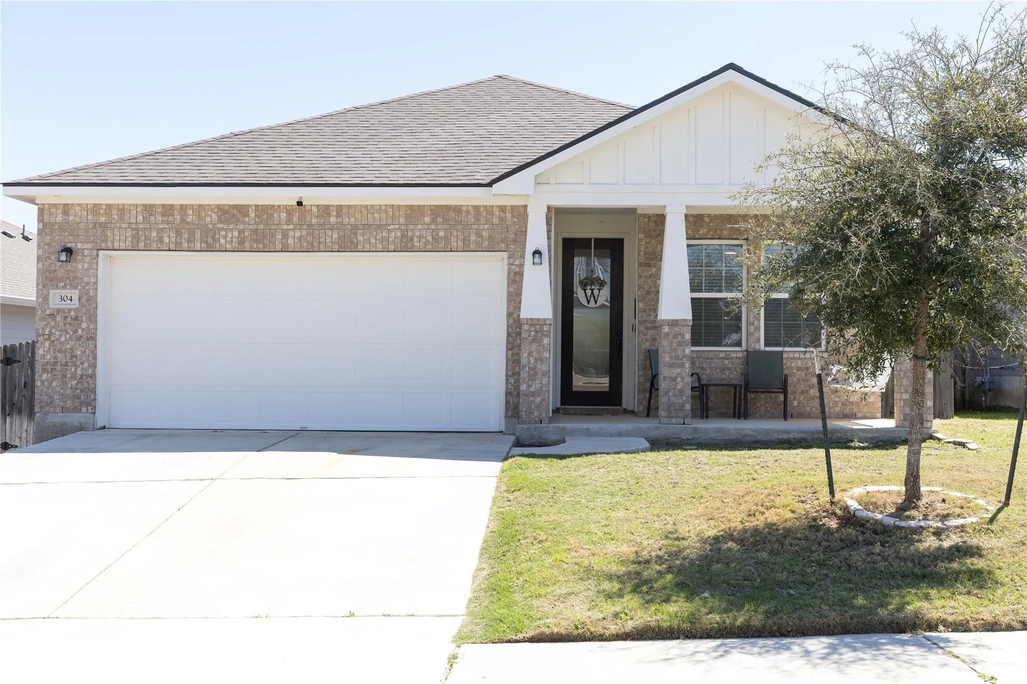 Photo of 304 WINDING HOLLOW LN, Georgetown, TX, 78628