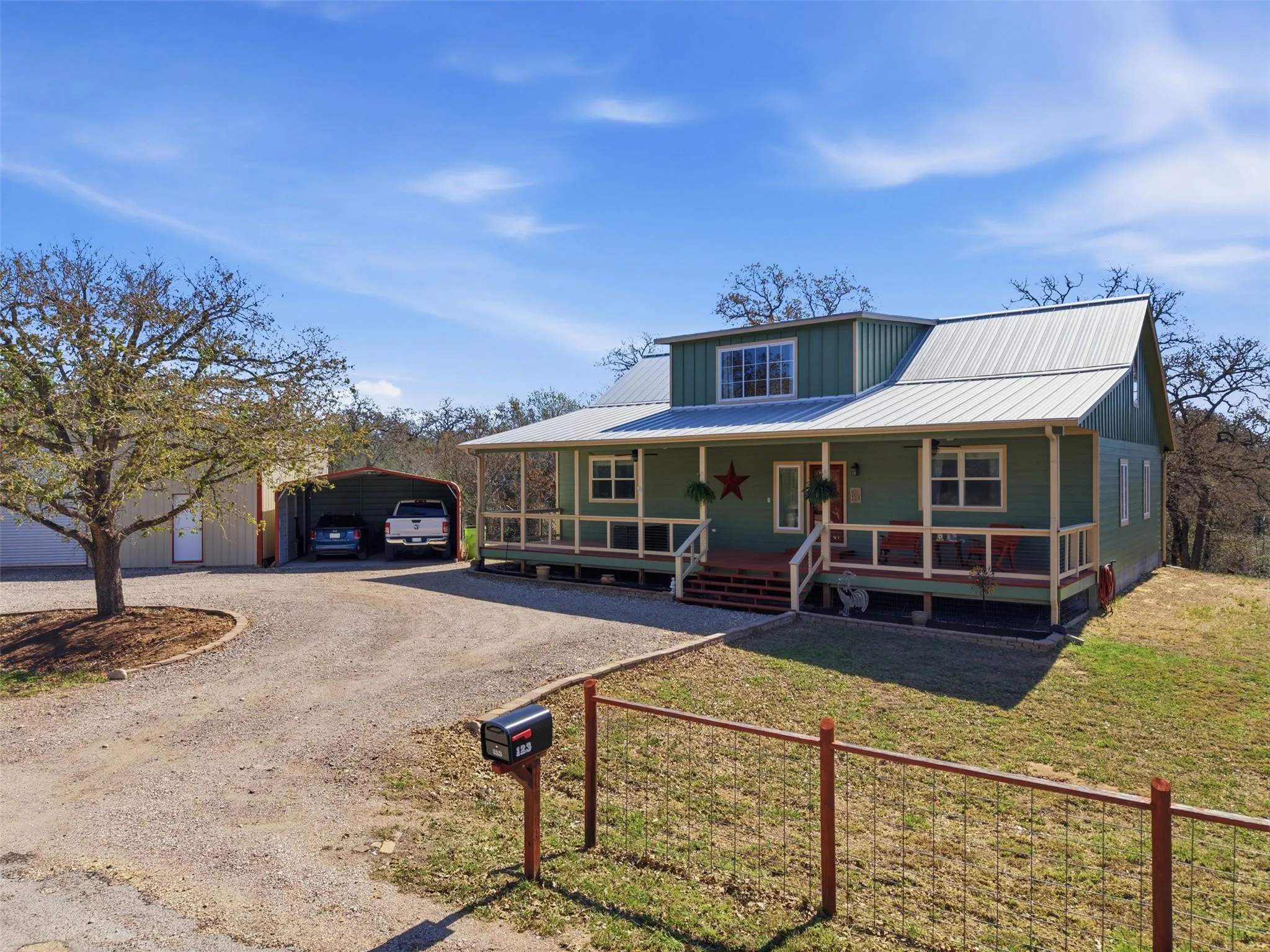Photo of 123 MEADOWOOD DR, Elgin, TX, 78621