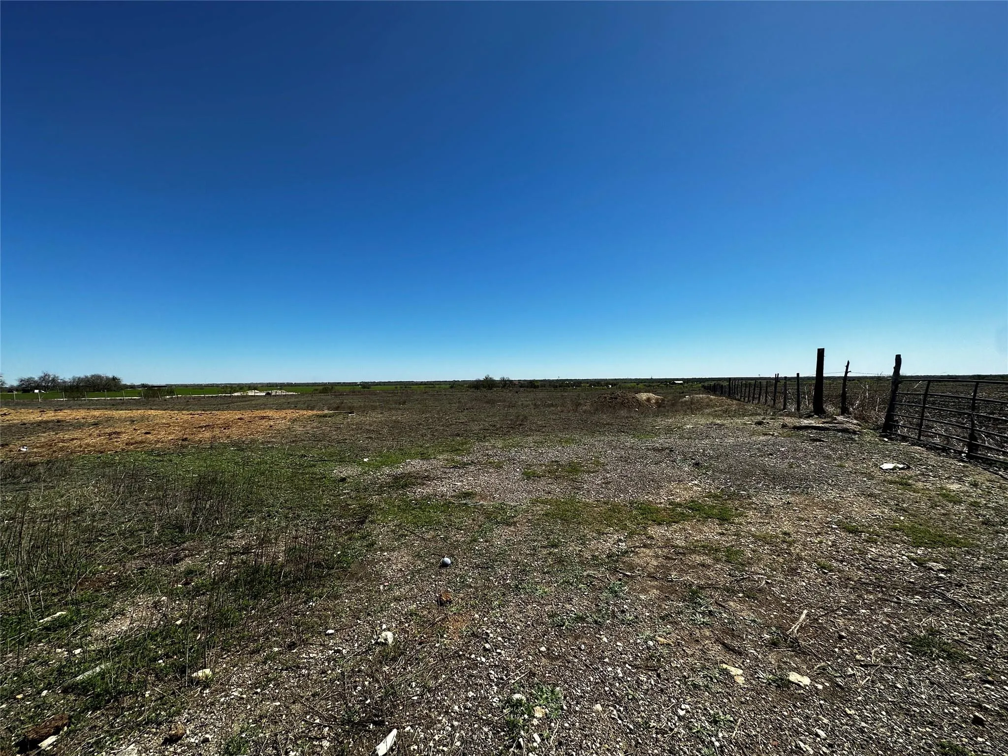 Photo 5 of 14701 FM-1100 RD #1100