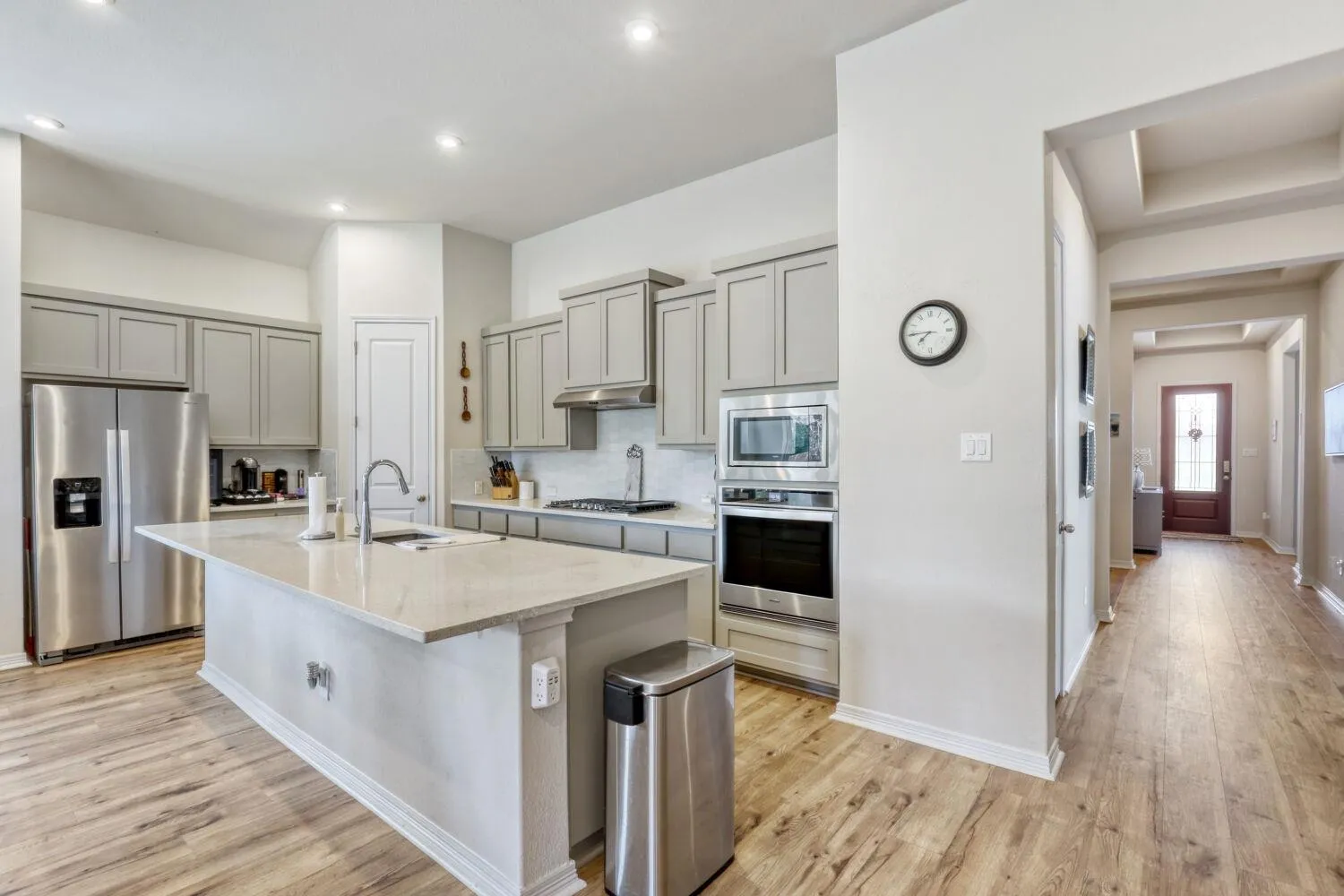 Photo 4 of 22614 MAIDENGRASS LANE LN
