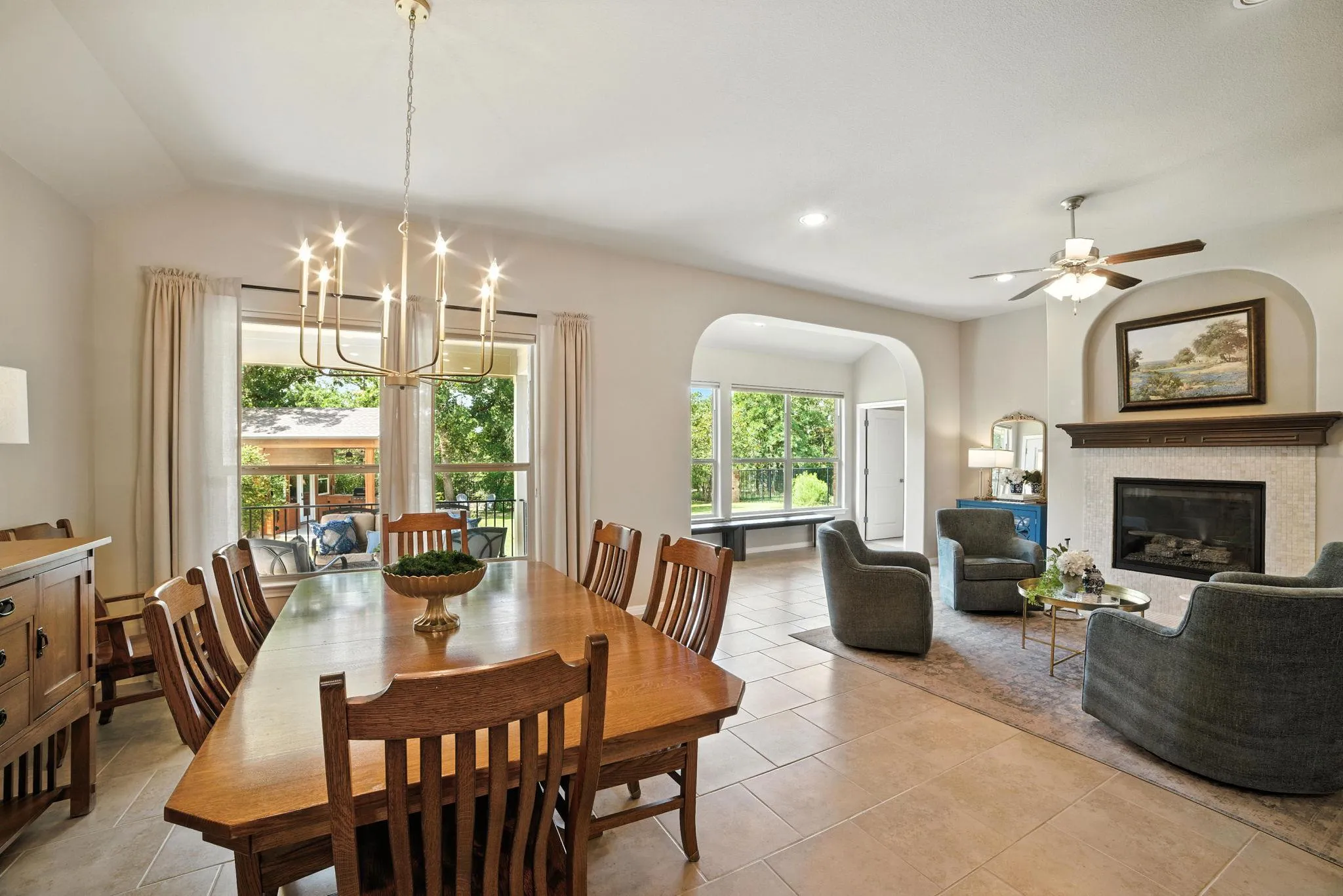 Photo 5 of 107 TYLEE CIR