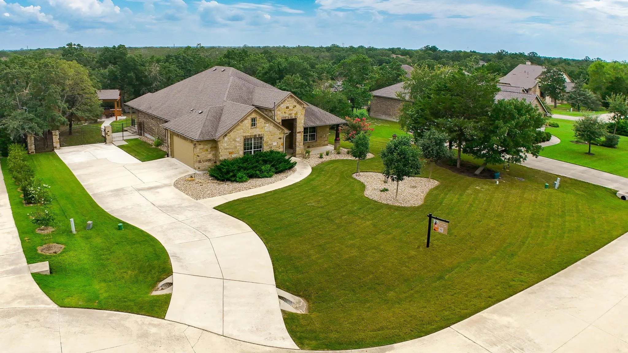 Photo of 107 TYLEE CIR, Bastrop, TX, 78602