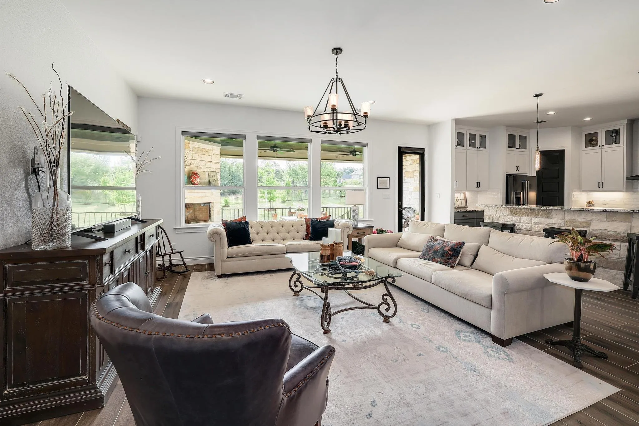 Photo of 105 GRAYSTONE LN, Georgetown, TX, 78633