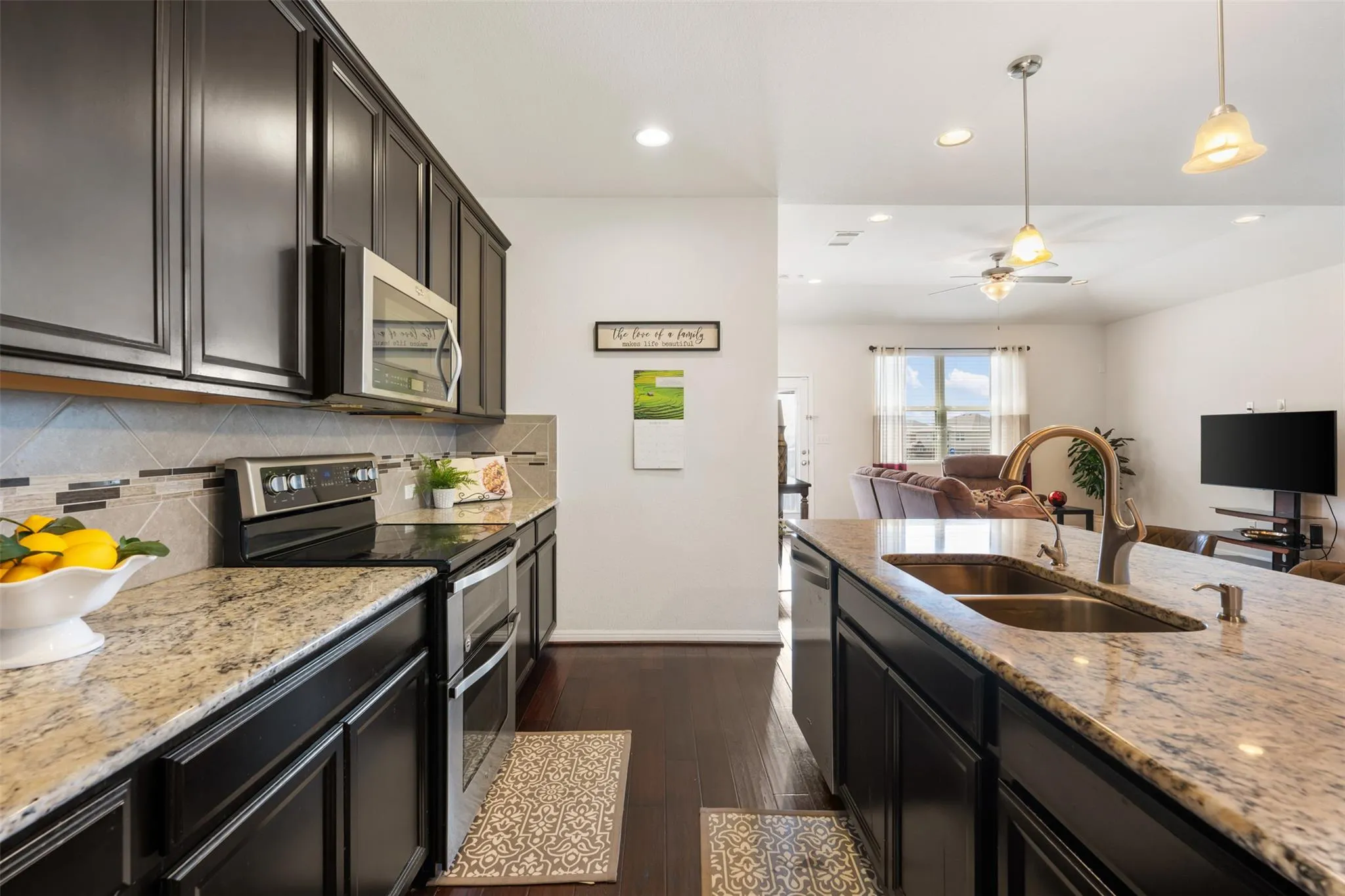 Photo 5 of 17221 BRITTLE LN