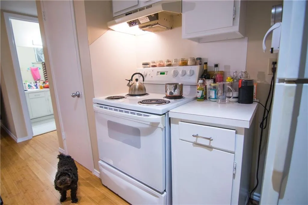 Photo 5 of 202 E 45TH ST #203