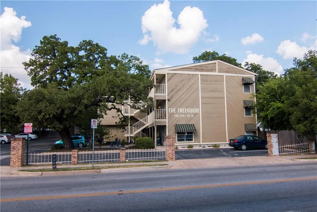 Photo of 202 E 45TH ST #203, Austin, TX, 78751