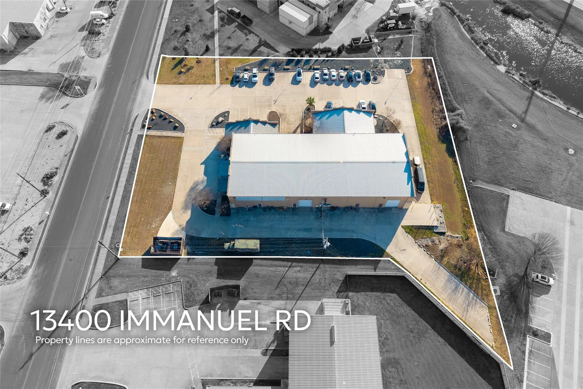 Photo 2 of 13400 IMMANUEL RD #B