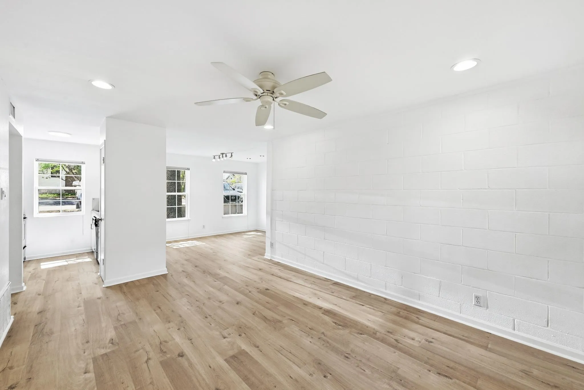 Photo of 300 CROCKETT ST #116, Austin, 78704