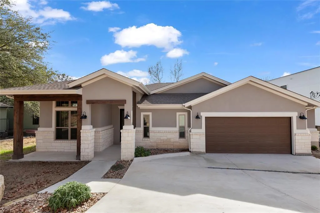 Photo of 20701 DEEP CRK, Lago Vista, TX, 78645