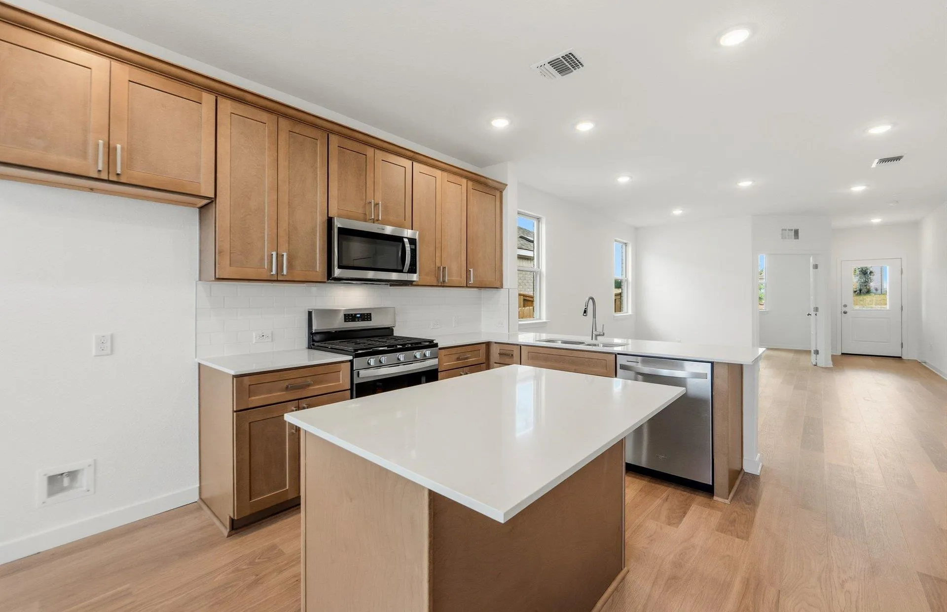 Photo 4 of 216 COGITARE LN