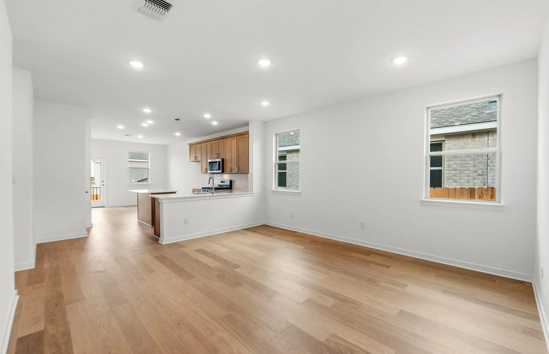 Photo 5 of 216 COGITARE LN