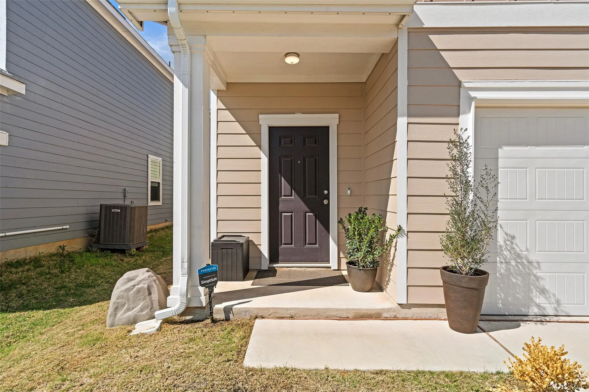 Photo 2 of 305 REDFISH LN