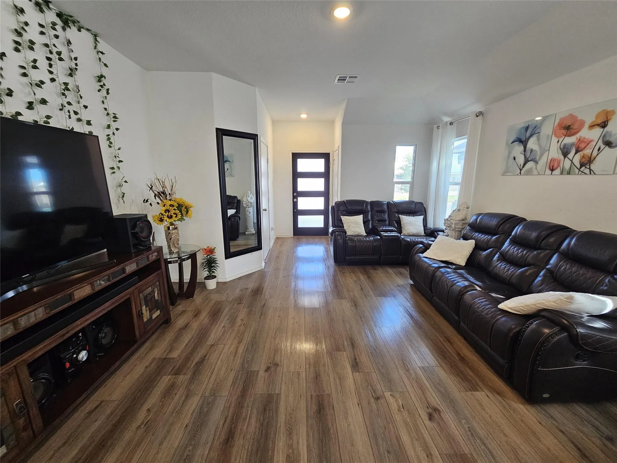 Photo 3 of 234 CANLEY LOOP