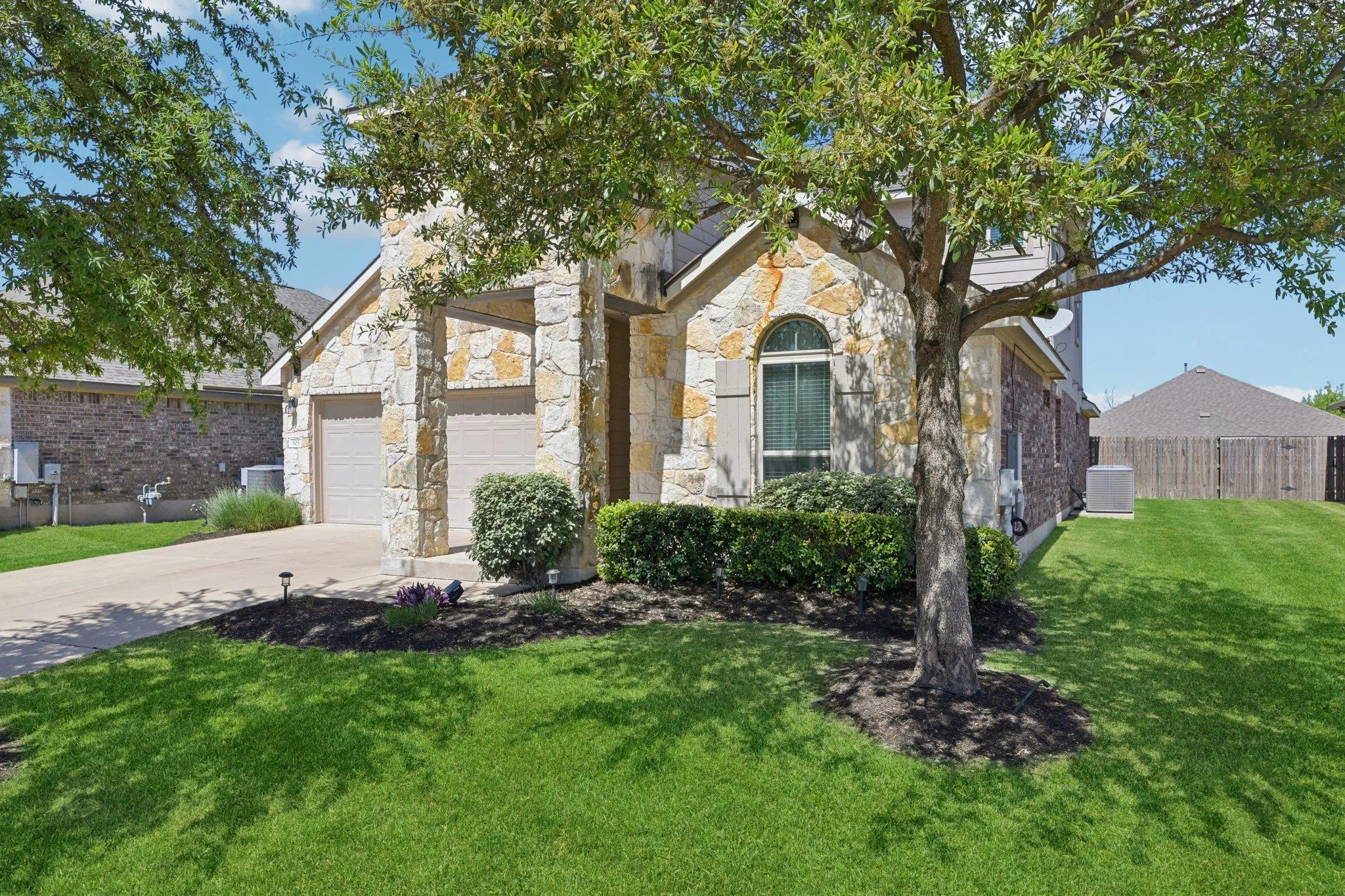 Photo of 505 BUTTERMILK LN, Leander, TX, 78641