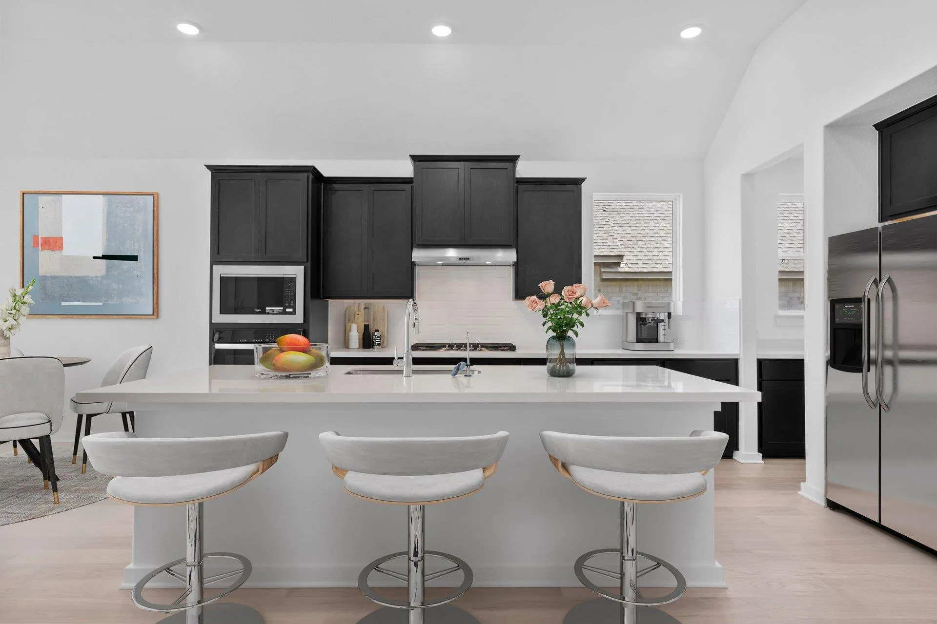 Photo 5 of 1008 ROLLINGWOOD TRL