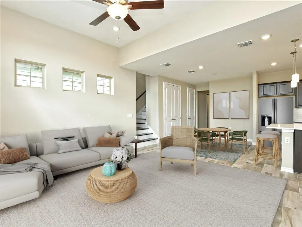 Photo 4 of 109 HARBORSIDE DR #101