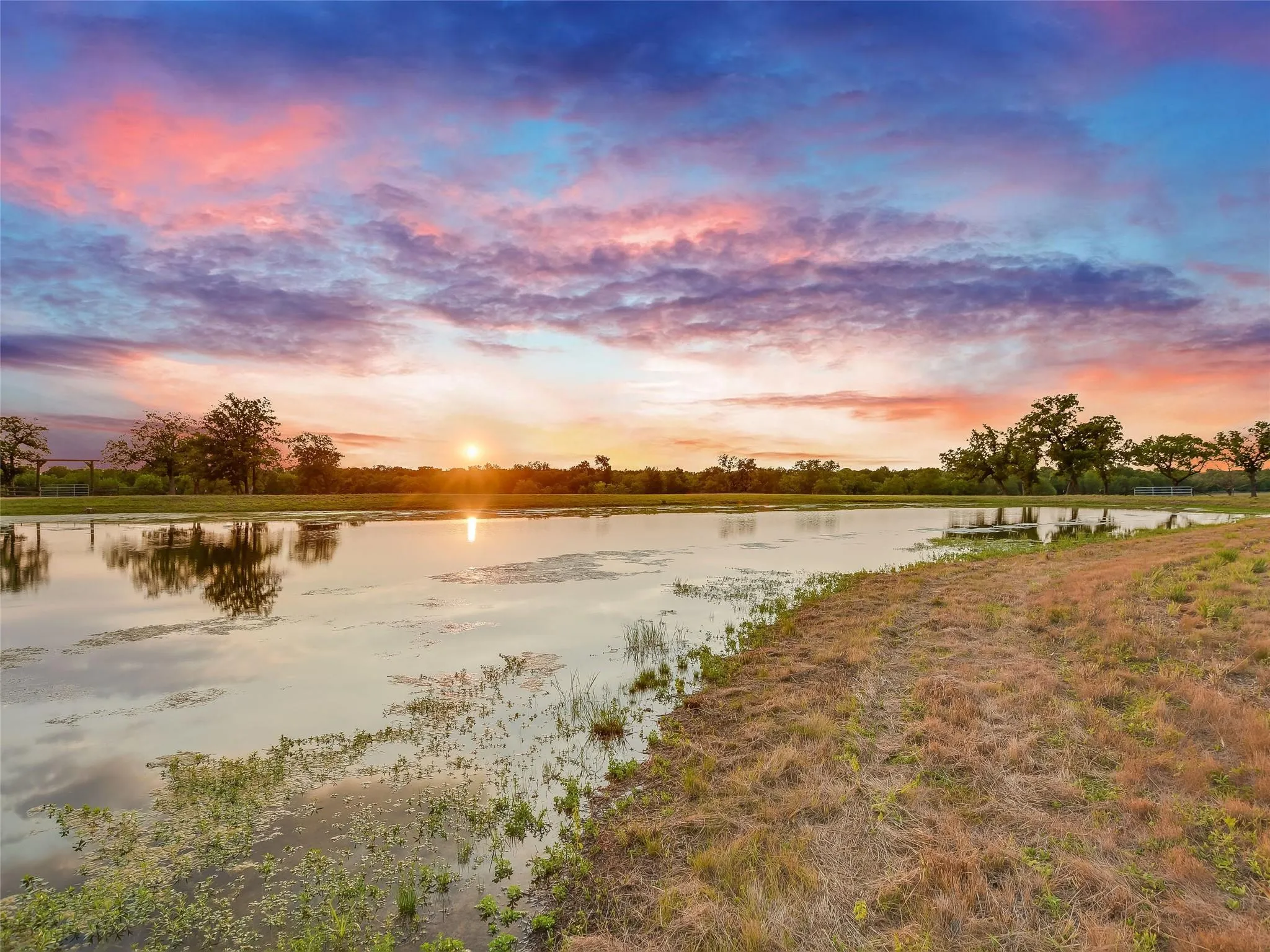 Photo of 762 KARISCH RD, Giddings, TX, 78942