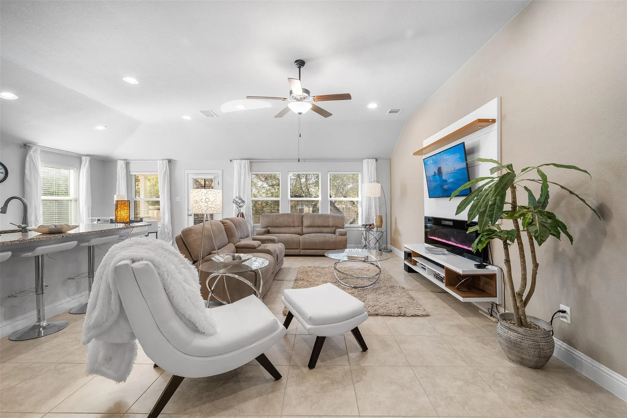 Photo of 5302 THUNDERBIRD ST, Lago Vista, TX, 78645