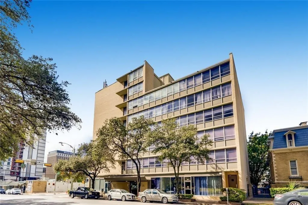Photo of 1800 LAVACA ST #505, Austin, 78701