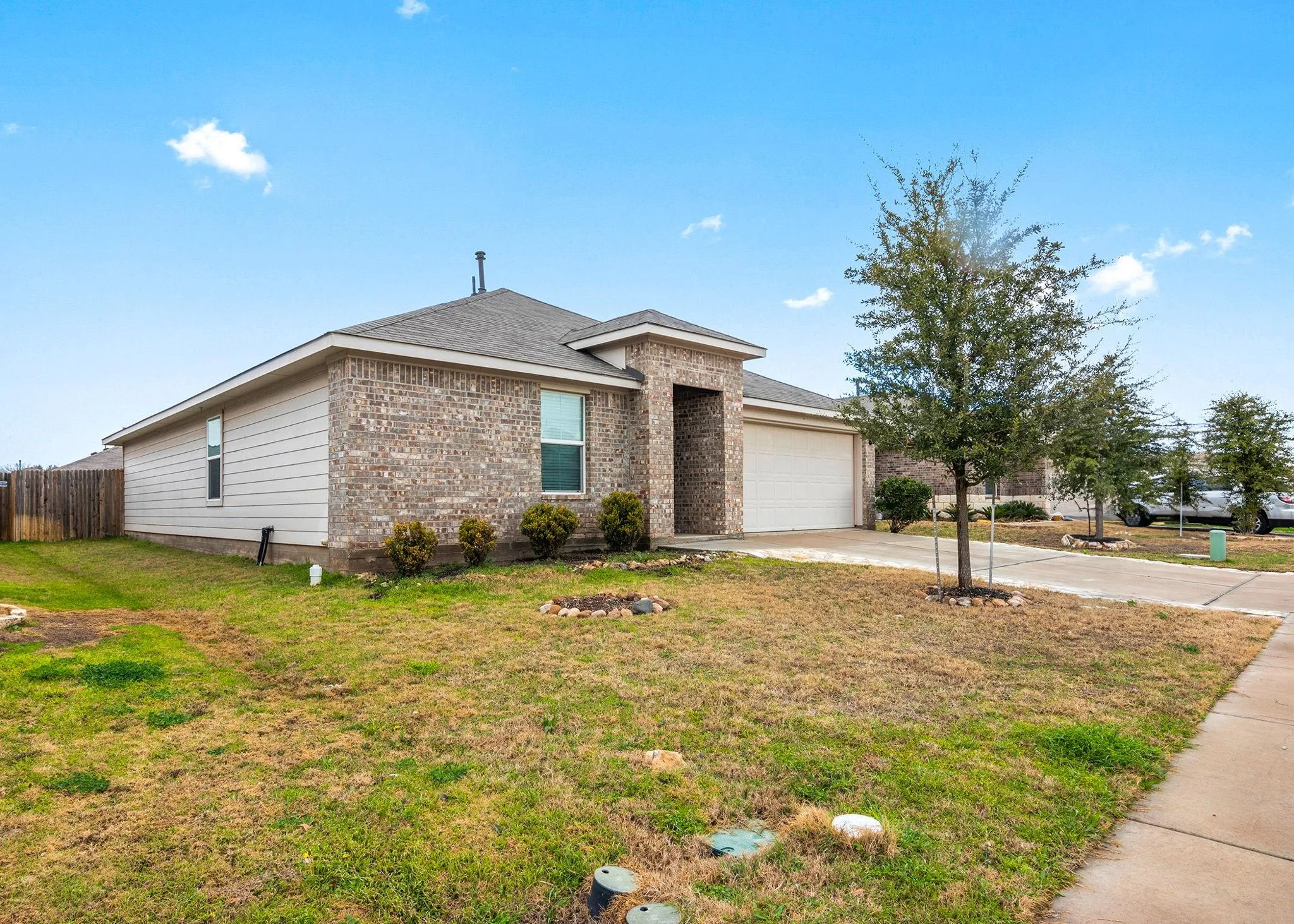 Photo 5 of 3600 BATSON DR