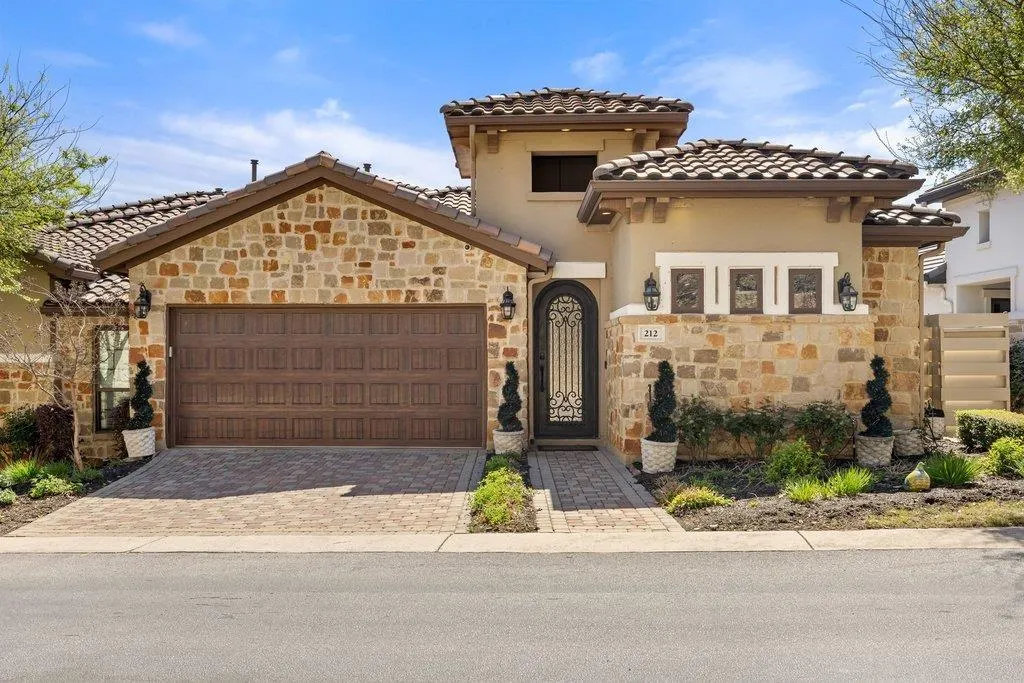 Photo 4 of 212 MARINA VIEW WAY #11A