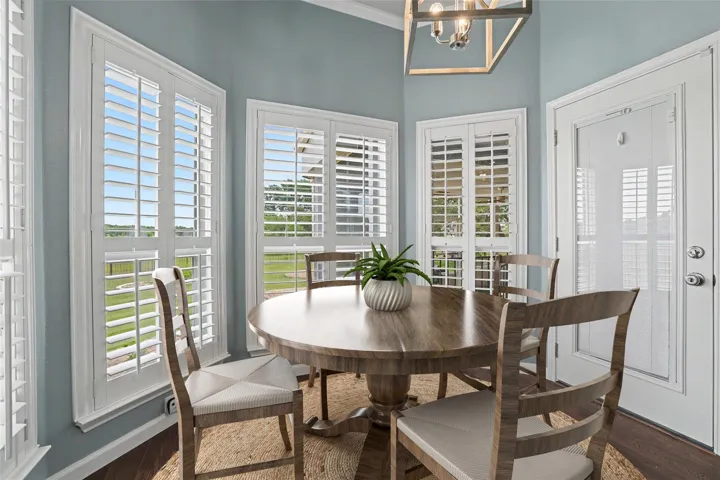 Virtually Staged Breakfast Nook