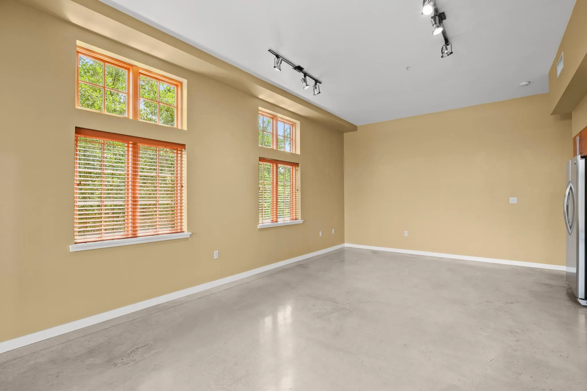 Photo 3 of 2235 E 6TH ST #204