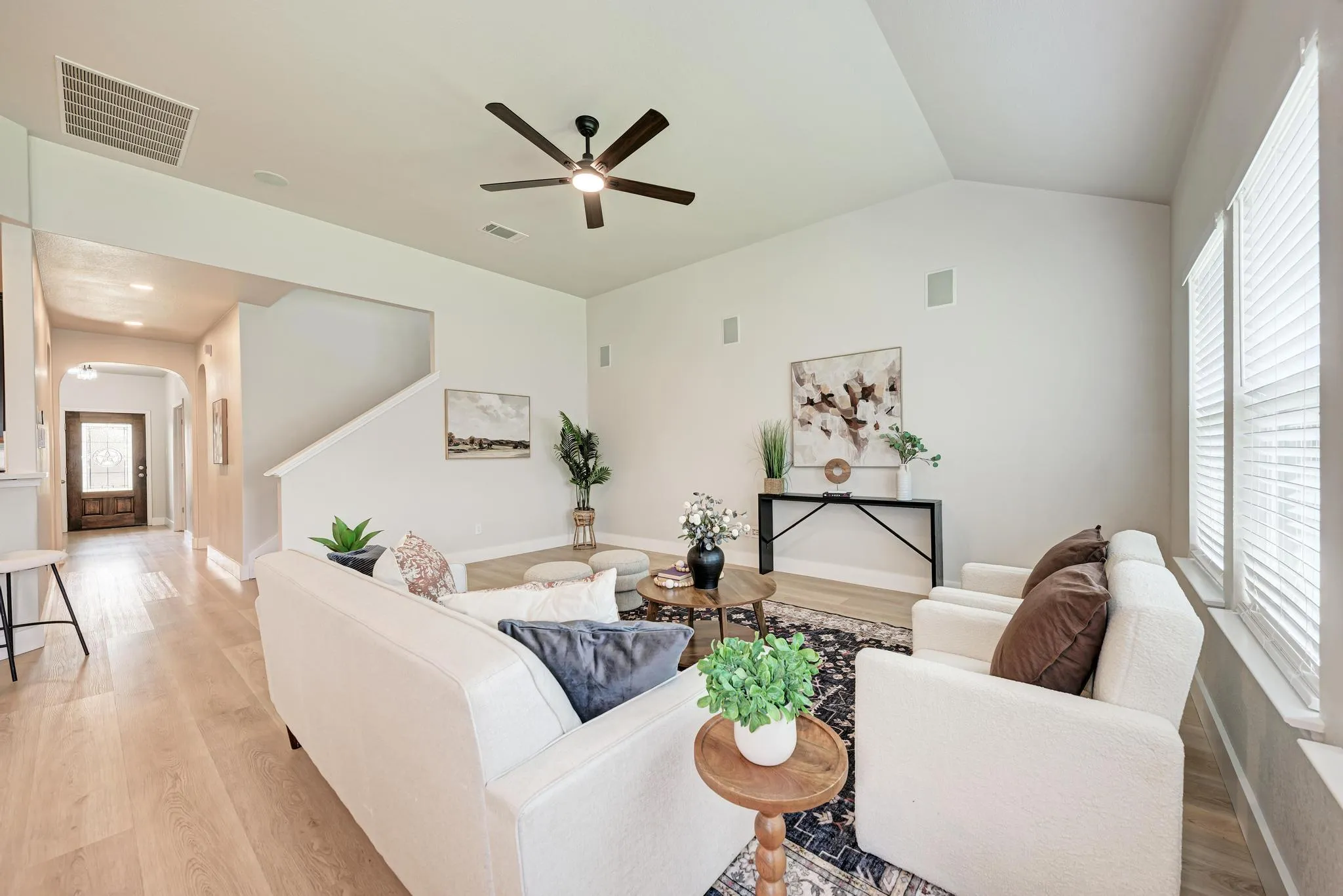Photo of 1704 STONEHAVEN LN, Round Rock, TX, 78665