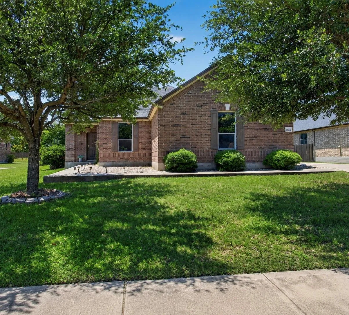 Photo of 1005 LONESOME LILLY WAY, Pflugerville, 78660