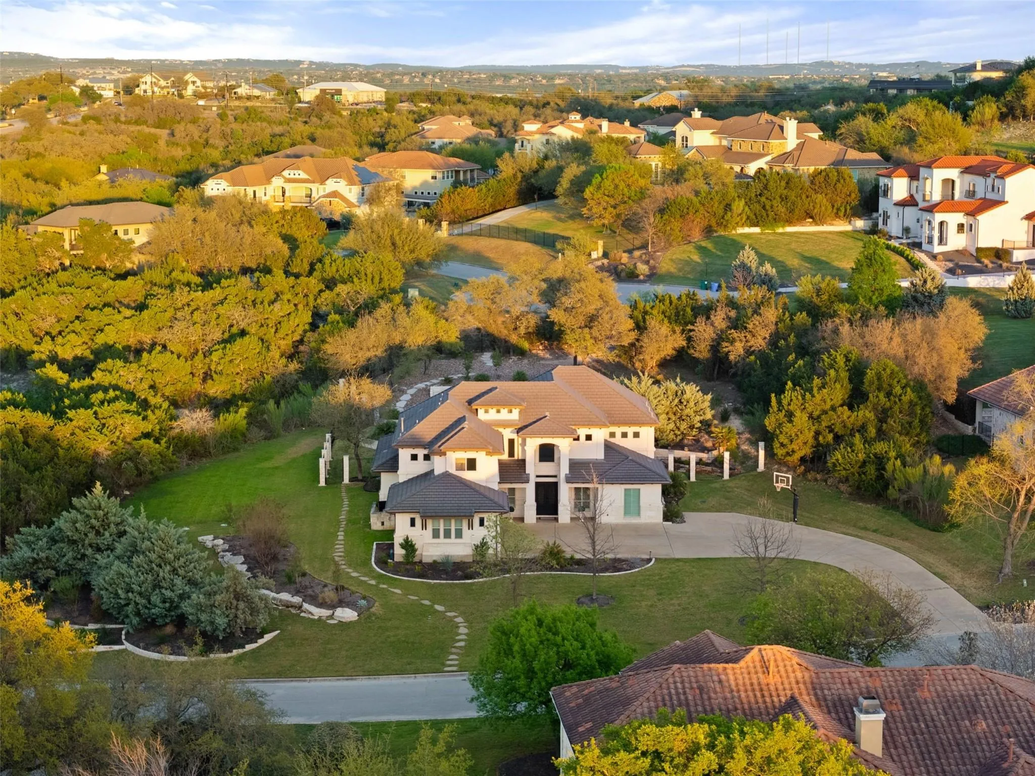 Photo of 310 BELLA MONTAGNA CIR, Austin, TX, 78734