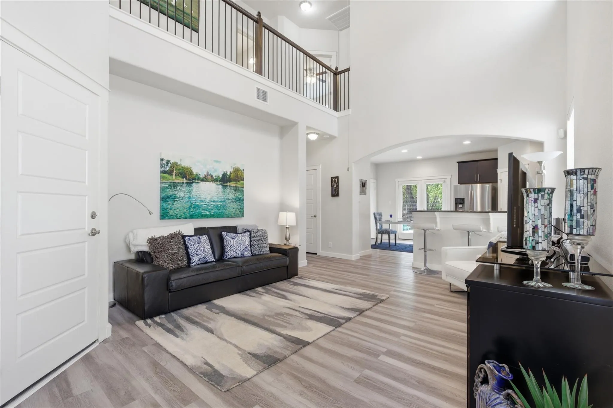 Photo 5 of 2101 RIVERS EDGE WAY #22