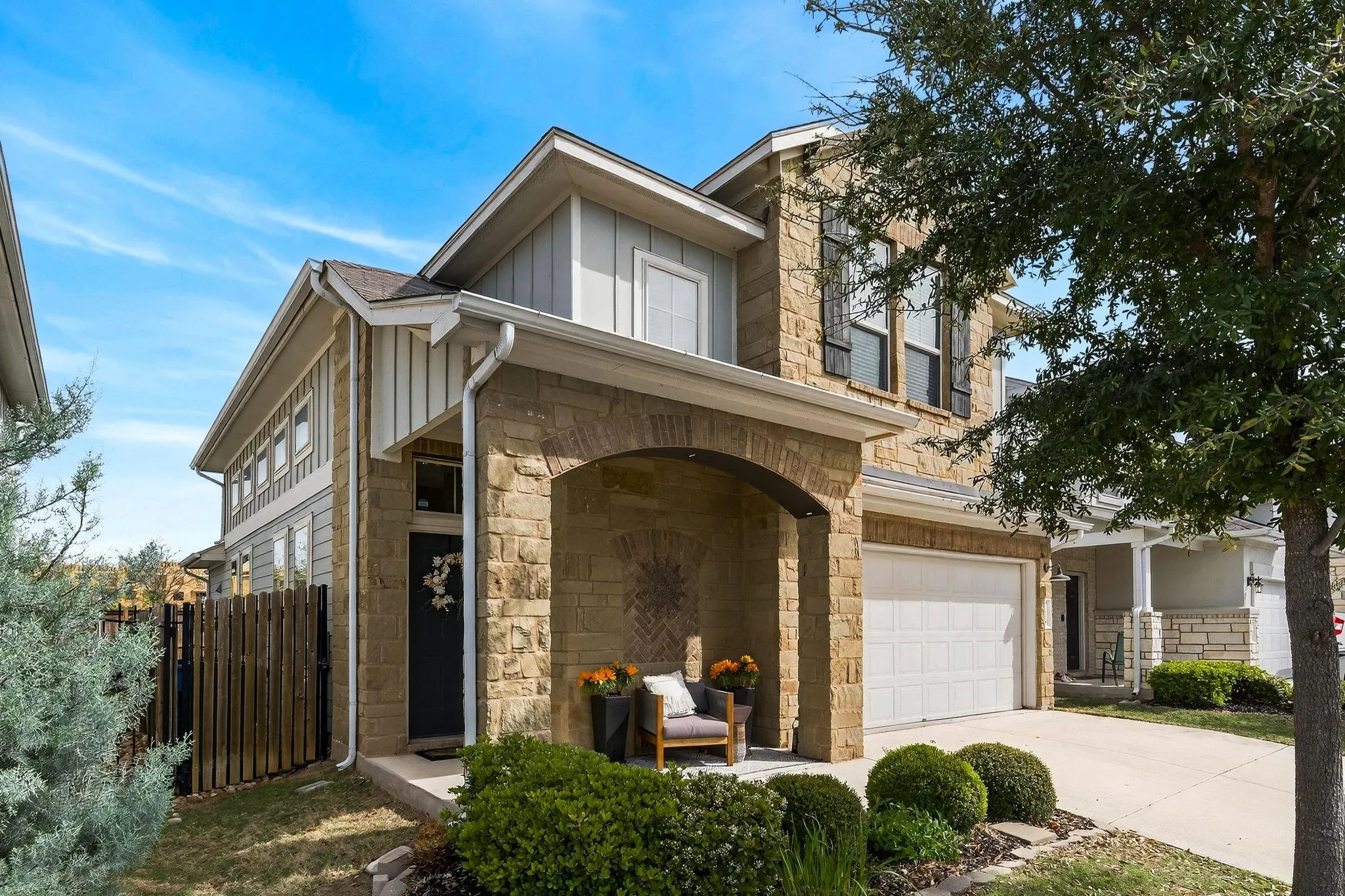 Photo of 1318 JENKINS BND, Austin, TX, 78748