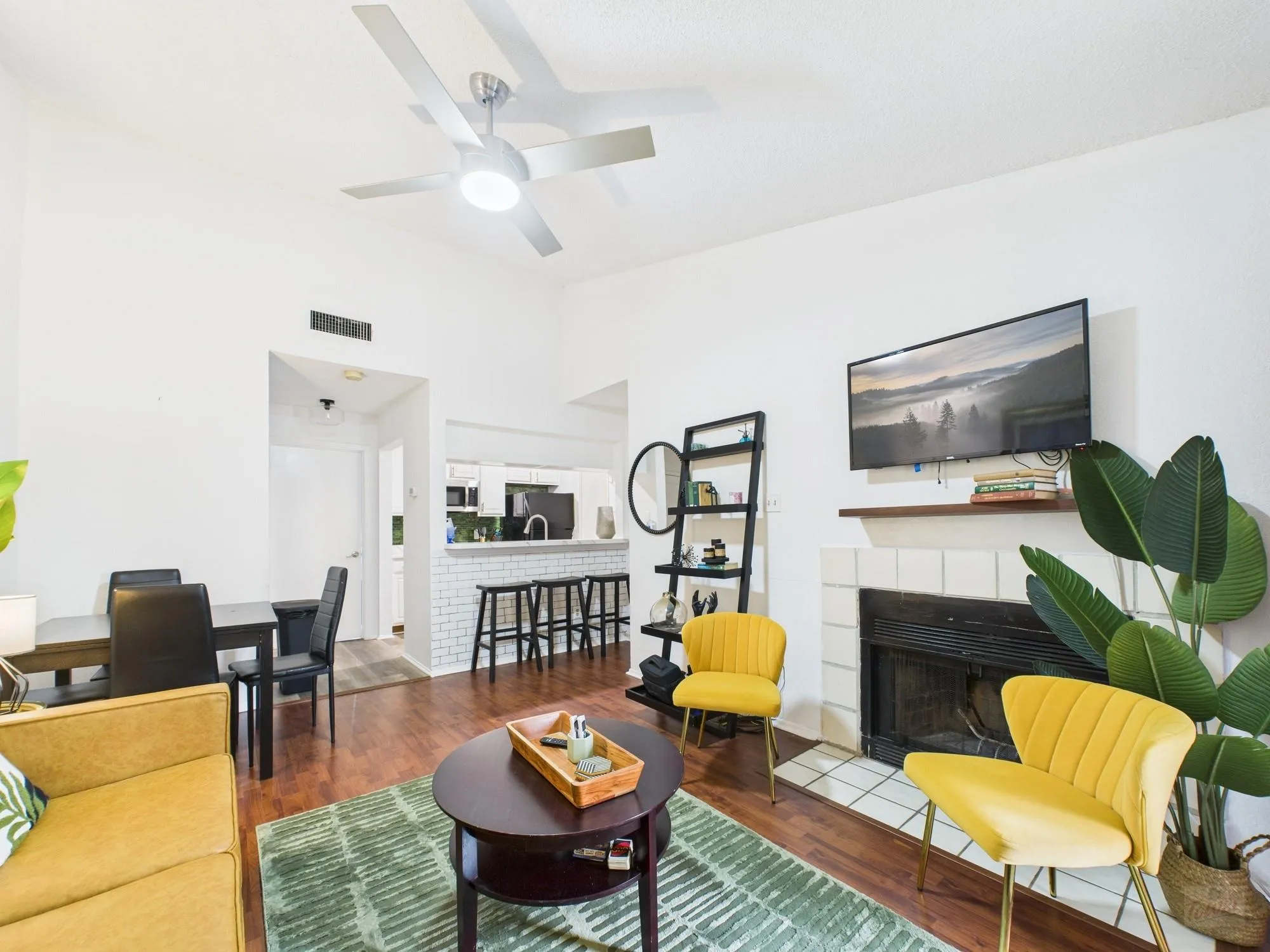 Photo of 806 W 24TH ST #300, Austin, TX, 78705