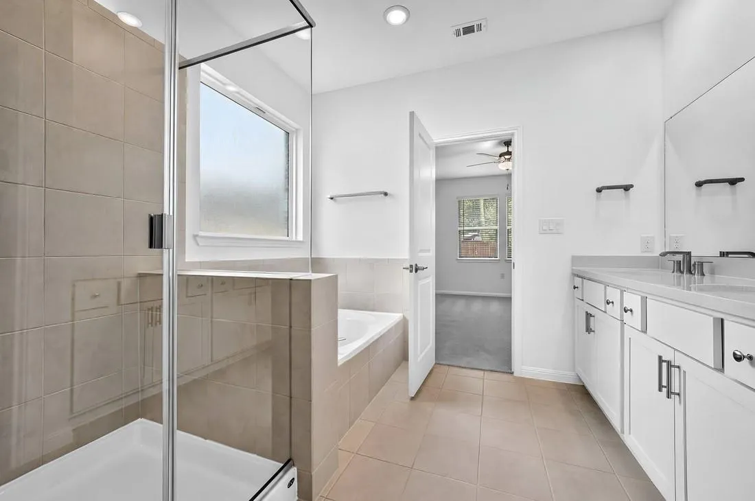 Photo 5 of 1620 LORANT LN