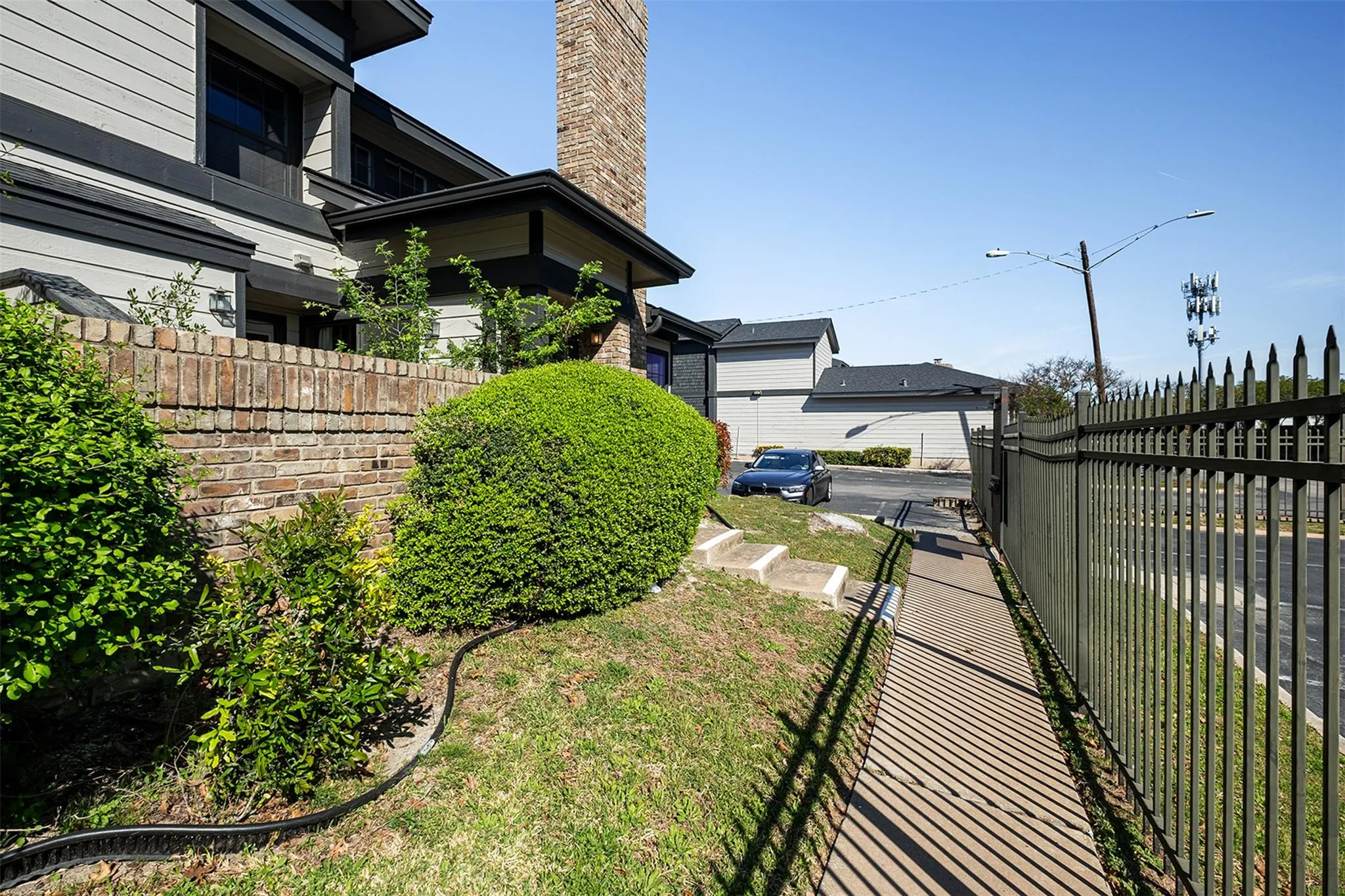 Photo 3 of 1748 OHLEN RD #16