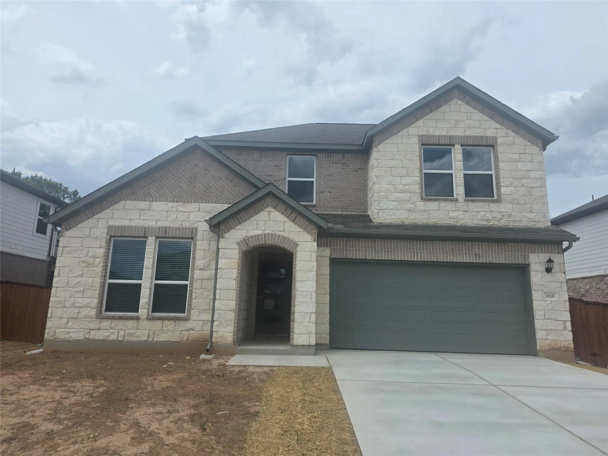 Photo 2 of 1616 LORANT LN