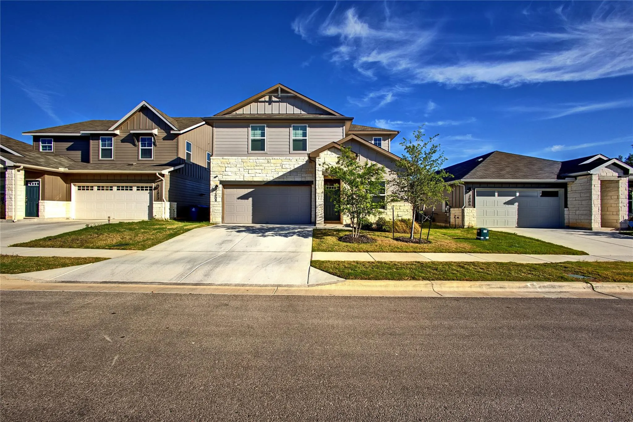 Photo 5 of 2809 MOYER LN