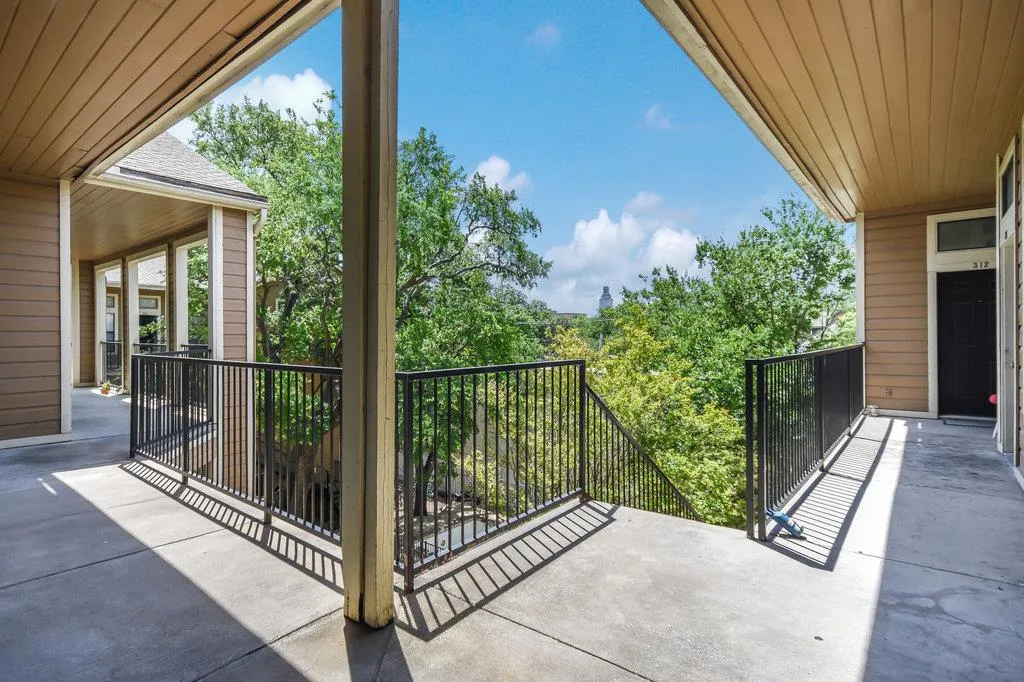 Photo 4 of 2802 NUECES ST #312